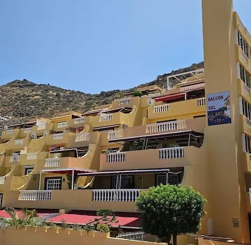 Golden Sunset Ocean View アデヘ