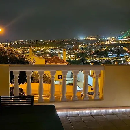 Golden Sunset Ocean View شقة