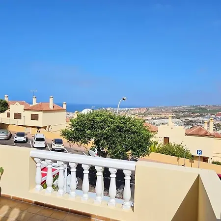 Golden Sunset Ocean View شقة