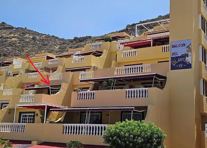 Golden Sunset Ocean View Apartament